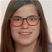 Graduada de bachillerato y grado superior, imparto clases de Física, Química y biología a nivel de ESO y bachillerato